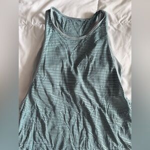 Lululemon Tank w/ bra attached